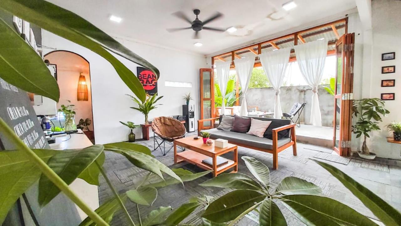 Beanbag Bintan Backpacker Hostel Kangkakawal Ngoại thất bức ảnh