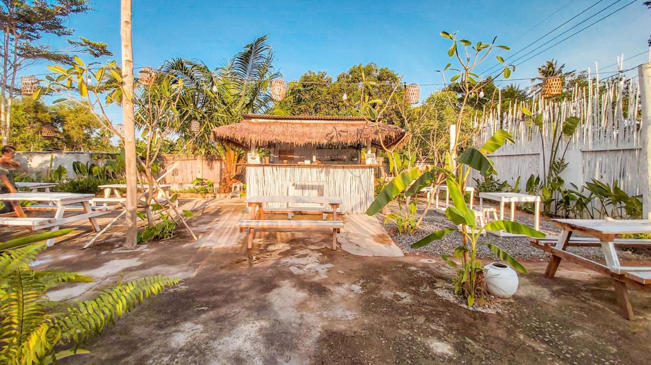 Beanbag Bintan Backpacker Hostel Kangkakawal Ngoại thất bức ảnh